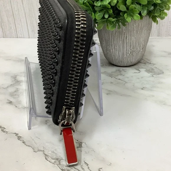 GUC Christian Louboutin Black Panettone Zip Long Wallet - Picture 3 of 6